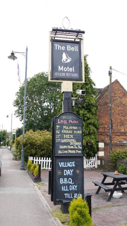 The Bell Motel Codicote Exterior foto